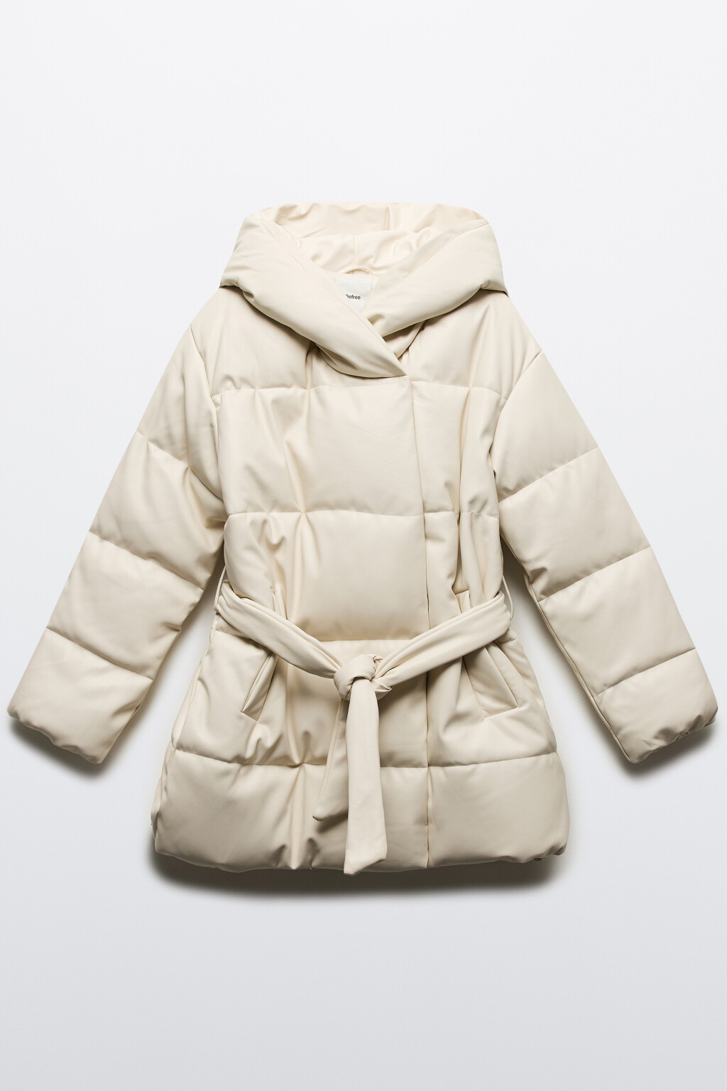 Куртка из искусственной кожи с капюшоном и поясом - цвет молочный - 9