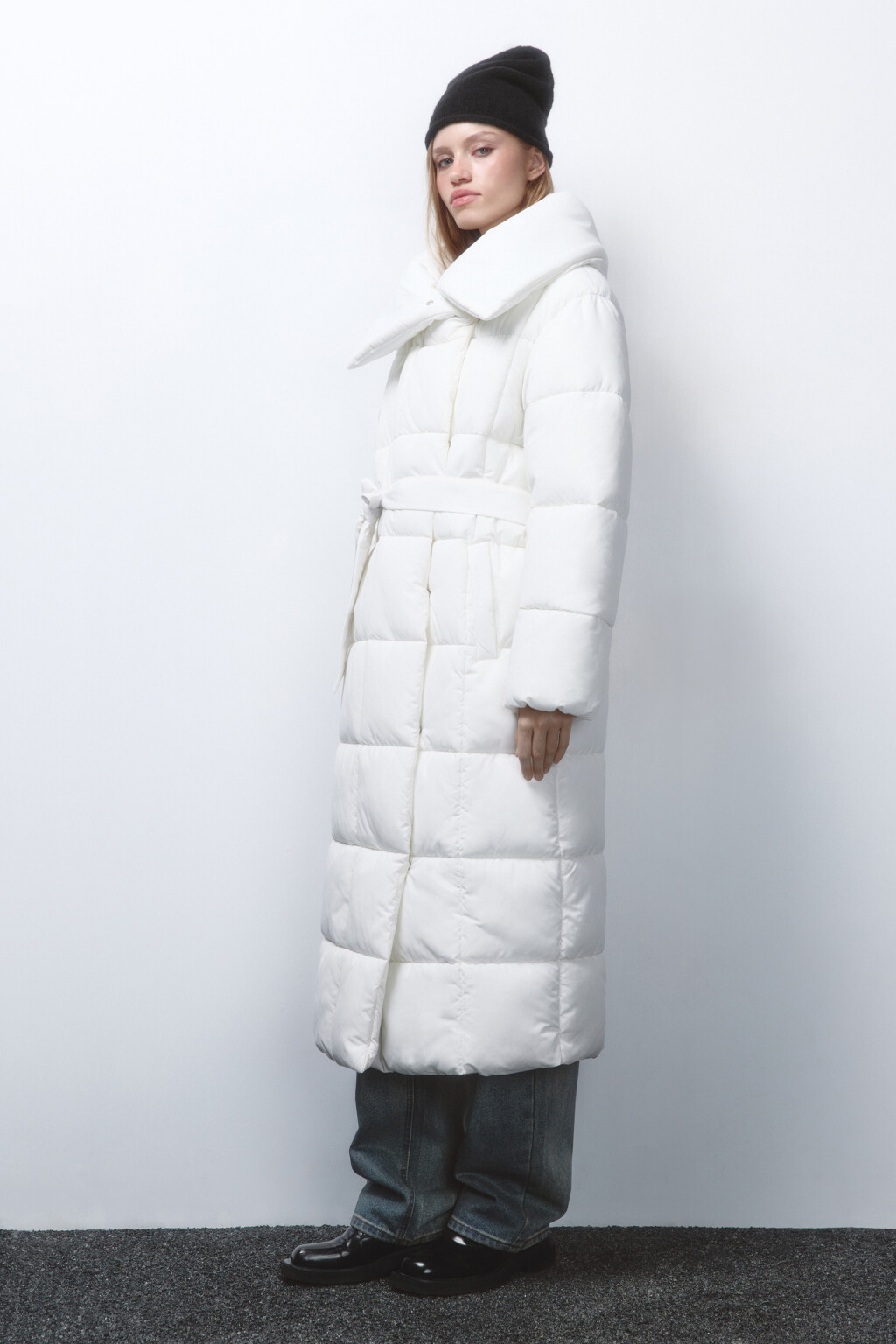 Куртка длинная стеганая с поясом - цвет молочный - 3