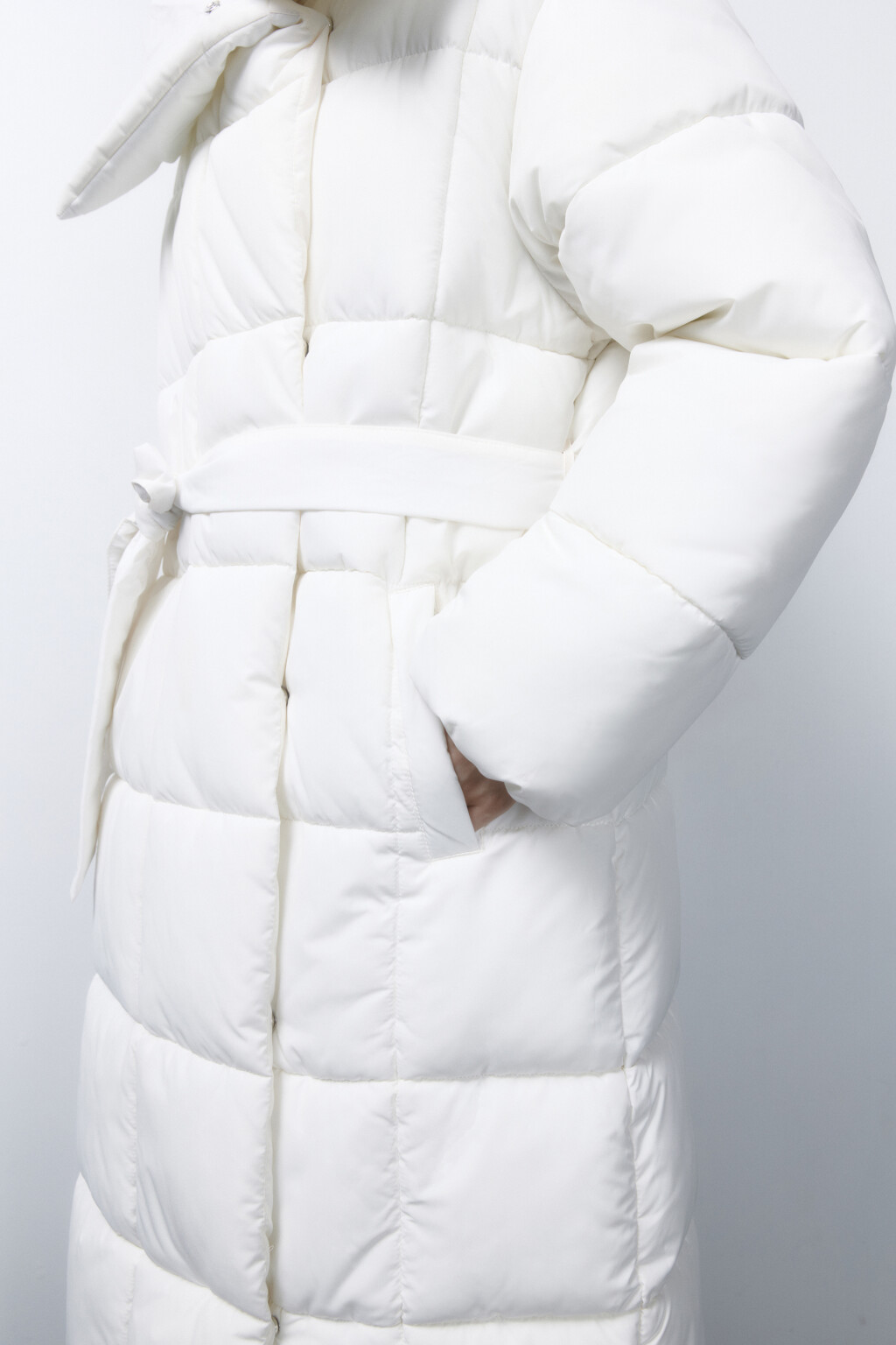 Куртка длинная стеганая с поясом - цвет молочный - 9