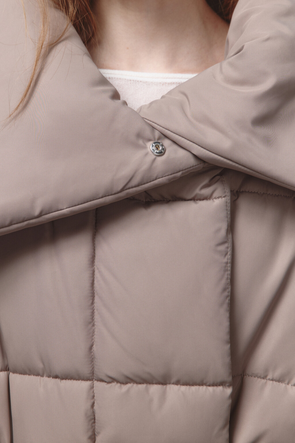 Куртка длинная стеганая с поясом - цвет коричневый - 7