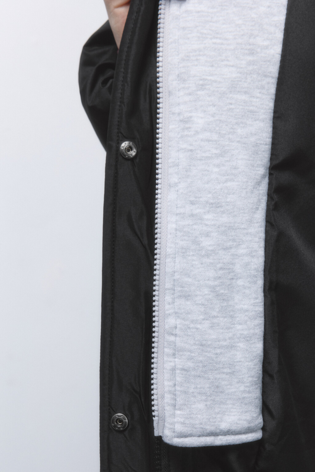 Куртка длинная стеганая с трикотажным капюшоном - цвет черный - 10