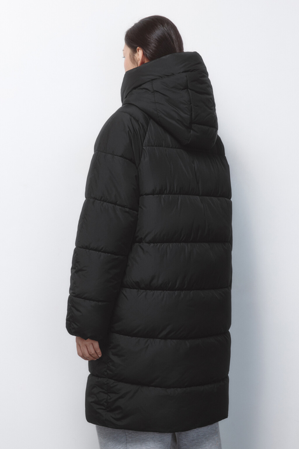 Пальто стеганое утепленное с капюшоном - цвет черный - 4