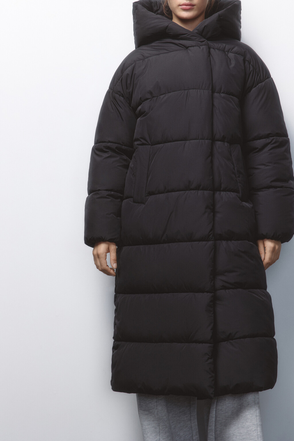 Пальто стеганое утепленное с капюшоном - цвет черный - 2