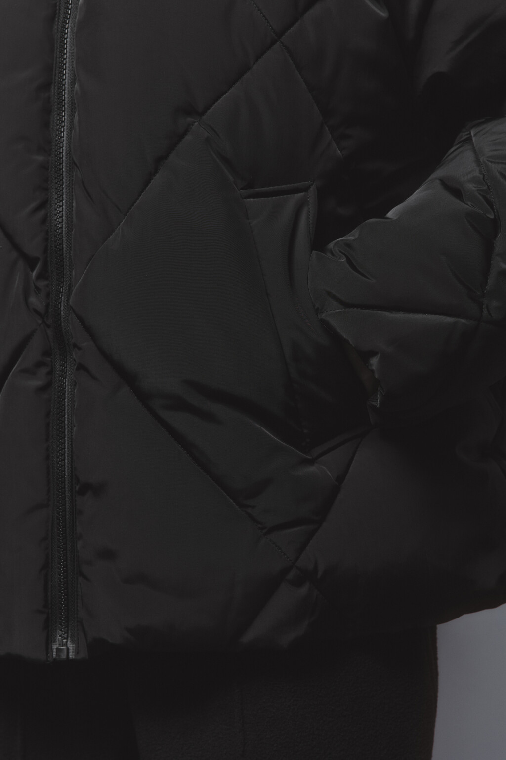 Куртка стеганая короткая с воротником-стойкой - цвет черный - 7