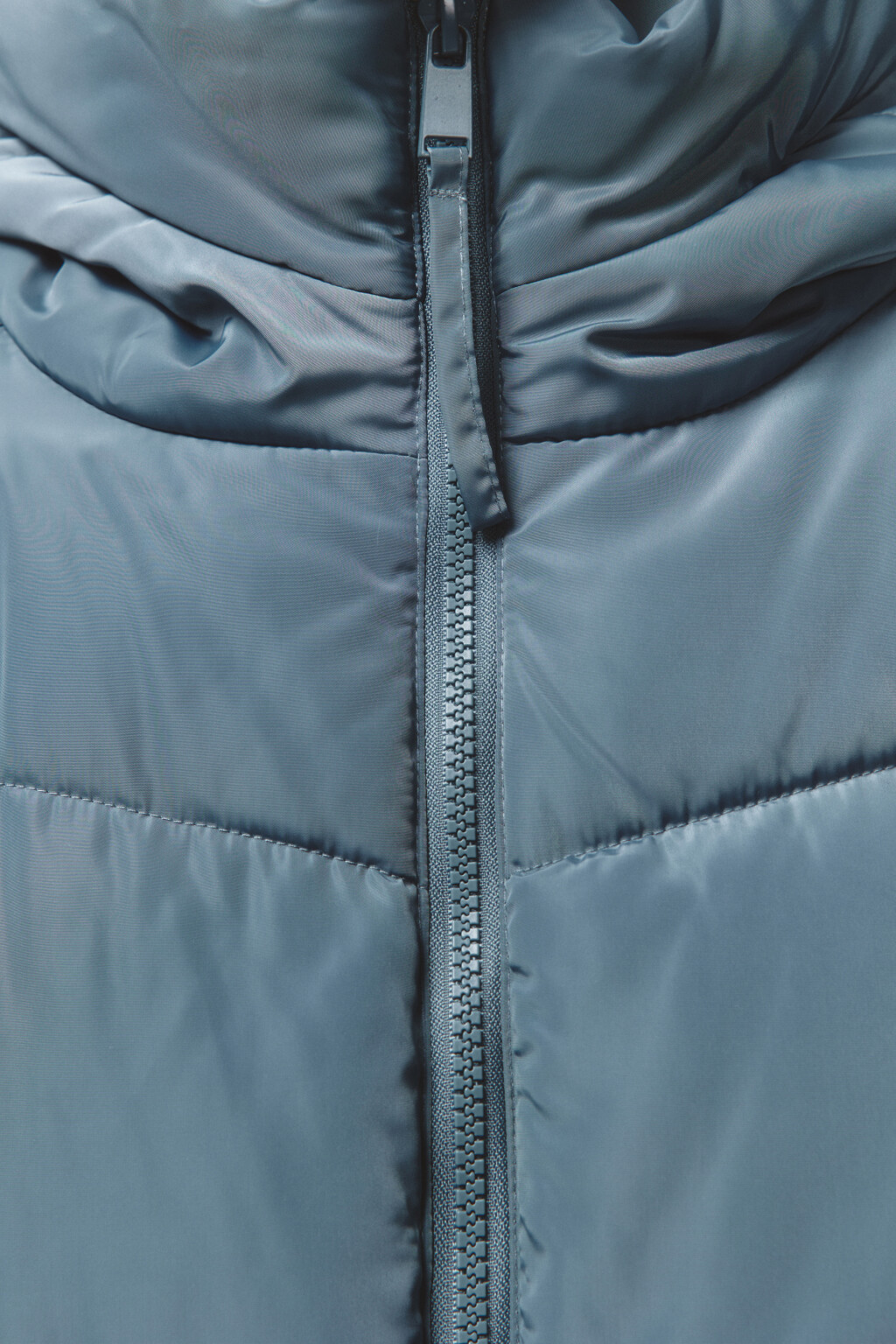 Куртка стеганая с широким воротником и капюшоном - цвет зеленый - 6