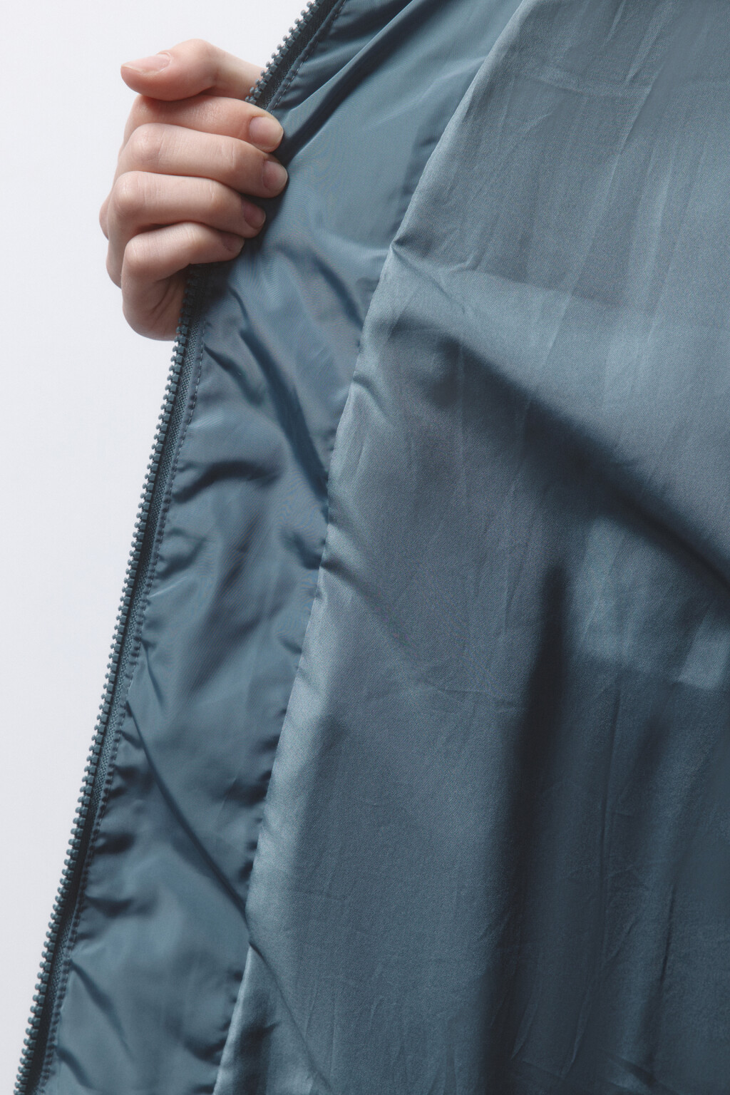 Куртка стеганая с широким воротником и капюшоном - цвет зеленый - 8