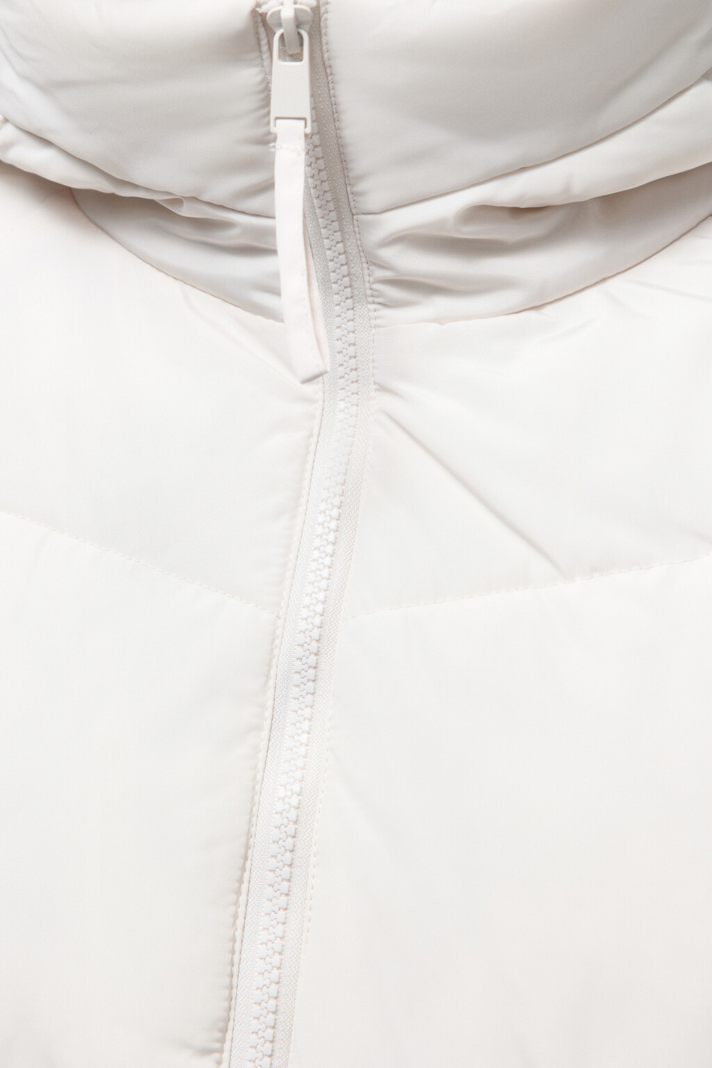 Куртка стеганая с широким воротником и капюшоном - цвет молочный - 7