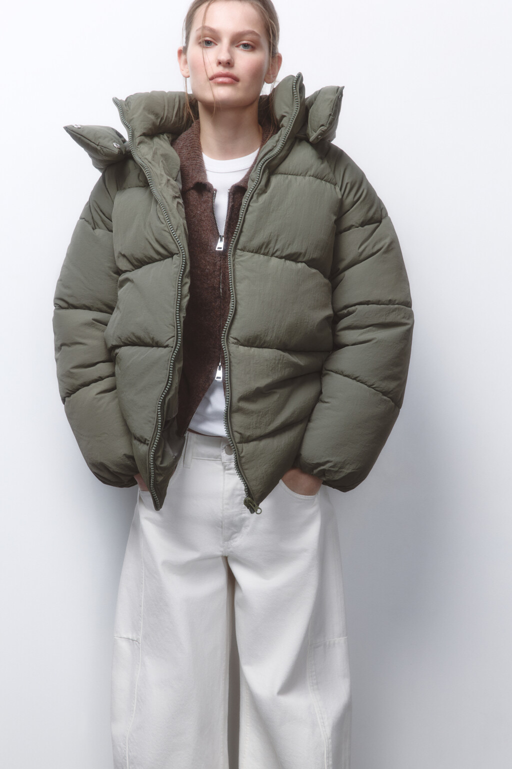 Куртка стеганая удлиненная с капюшоном - цвет зеленый - 1