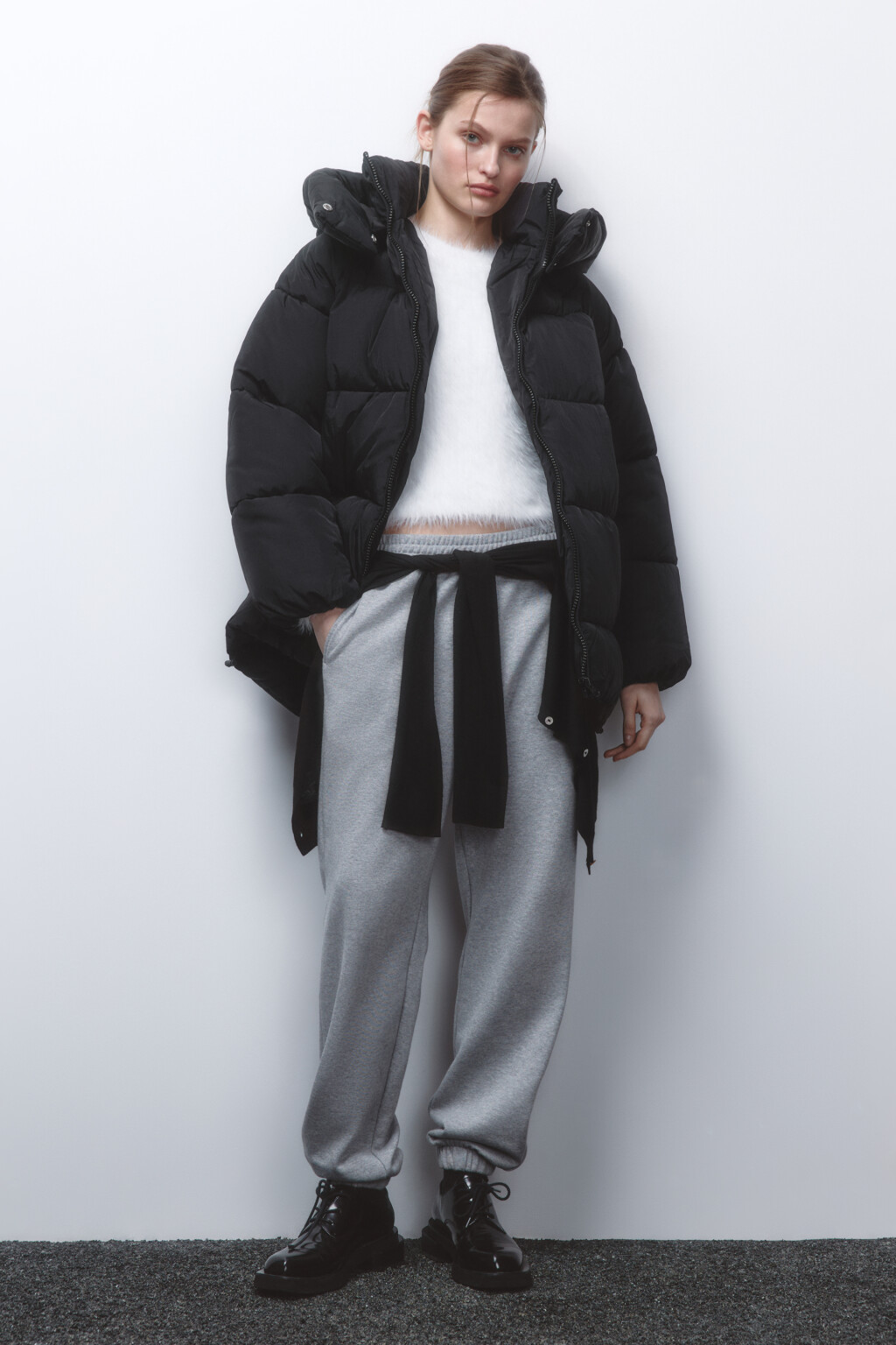 Куртка стеганая удлиненная с капюшоном - цвет черный - 6