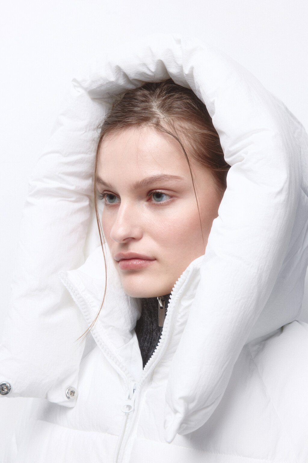 Куртка стеганая удлиненная с капюшоном - цвет молочный - 9