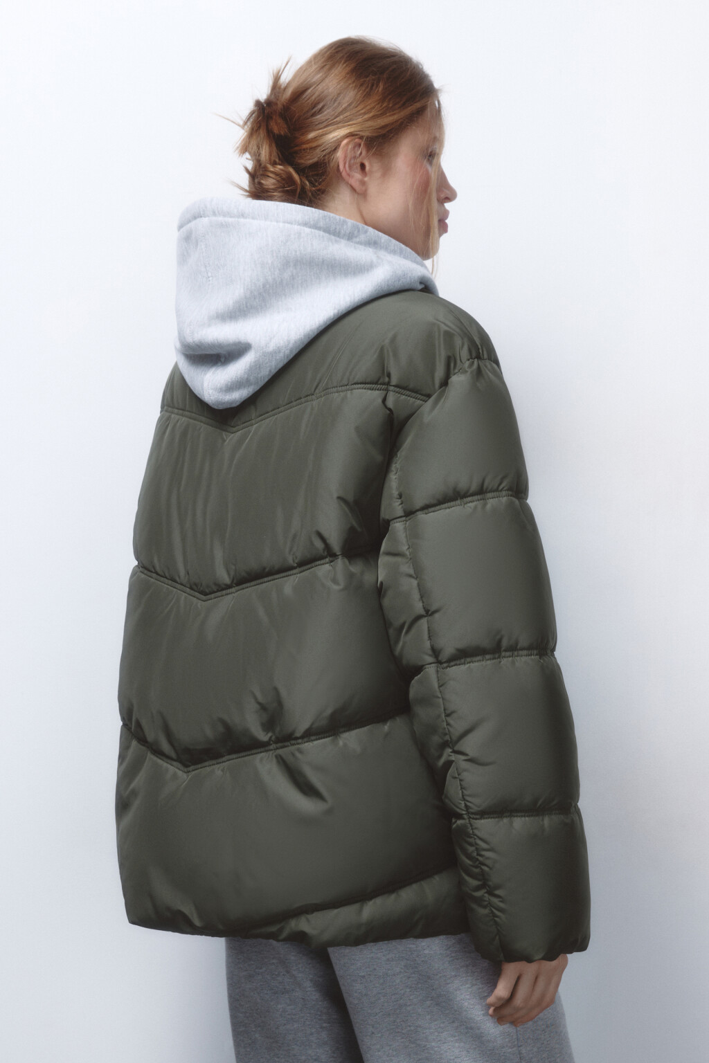 Куртка стеганая с трикотажным капюшоном - цвет зеленый - 4