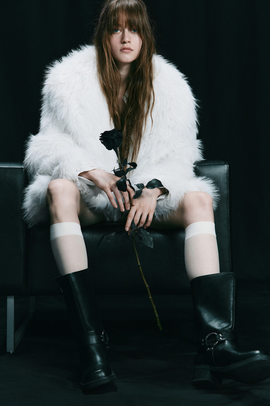 Шуба из искусственного меха с длинным ворсом - цвет белый - 1