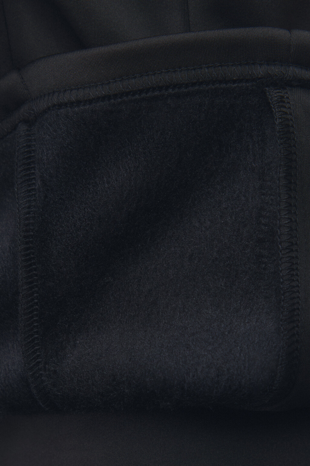 Лонгслив спортивный на молнии с утеплением - цвет черный - 8