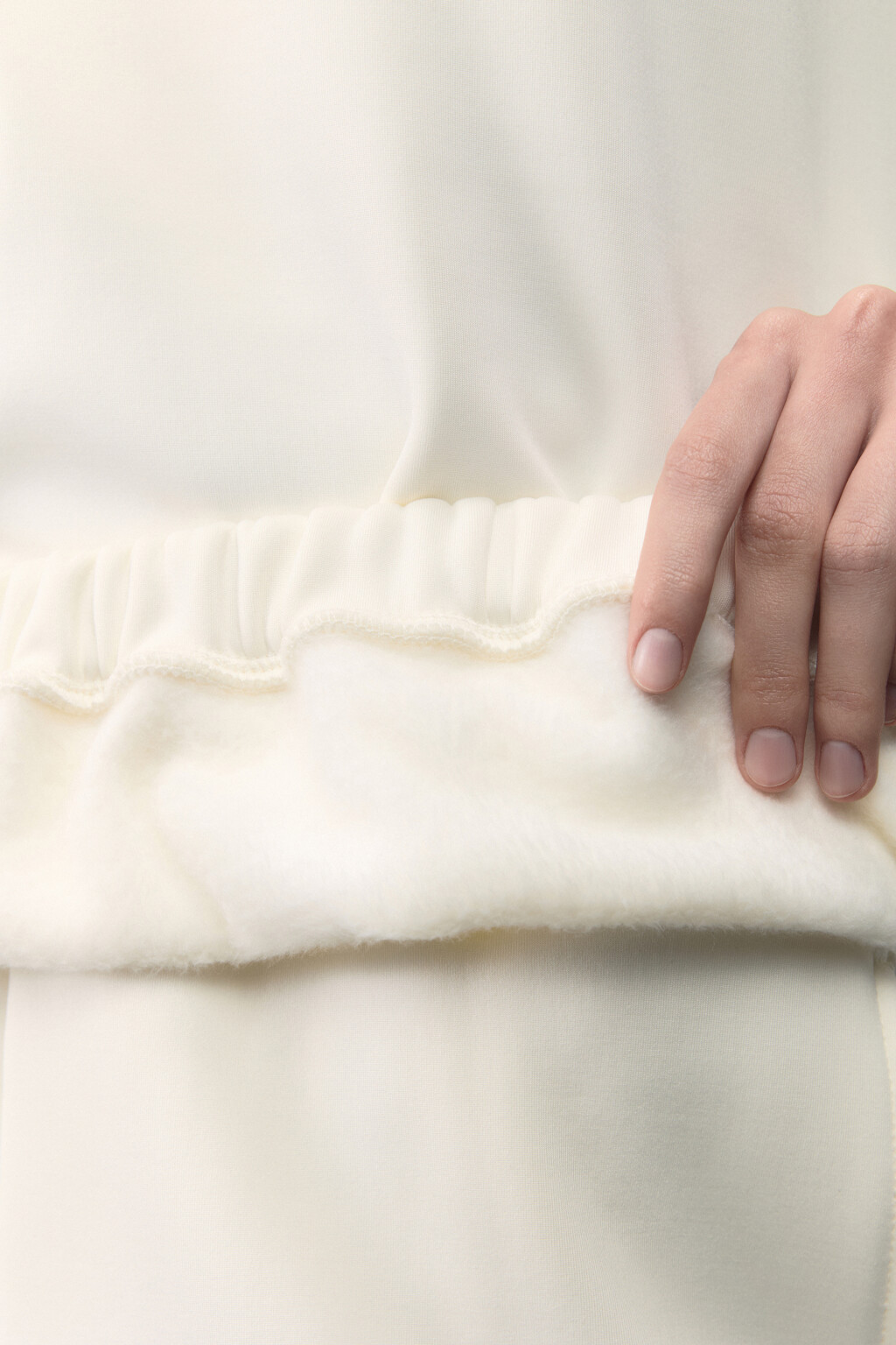 Худи oversize спортивная с капюшоном и принтом - цвет ванильный - 8