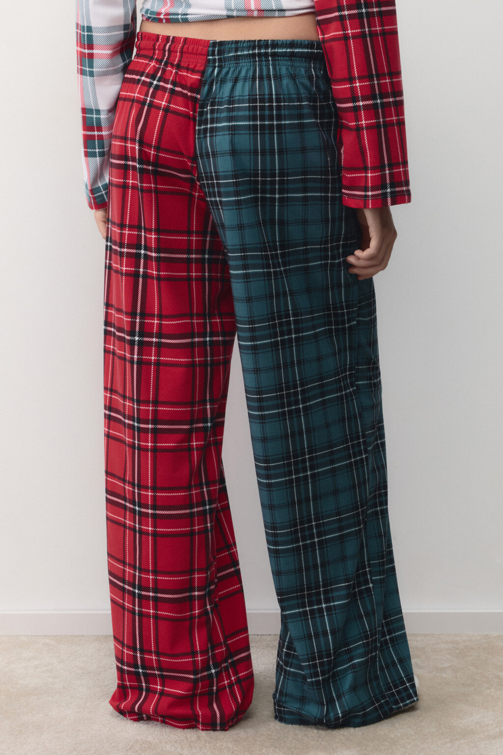 Брюки пижамные клетчатые в стиле пэчворк - цвет мультиколор - 4