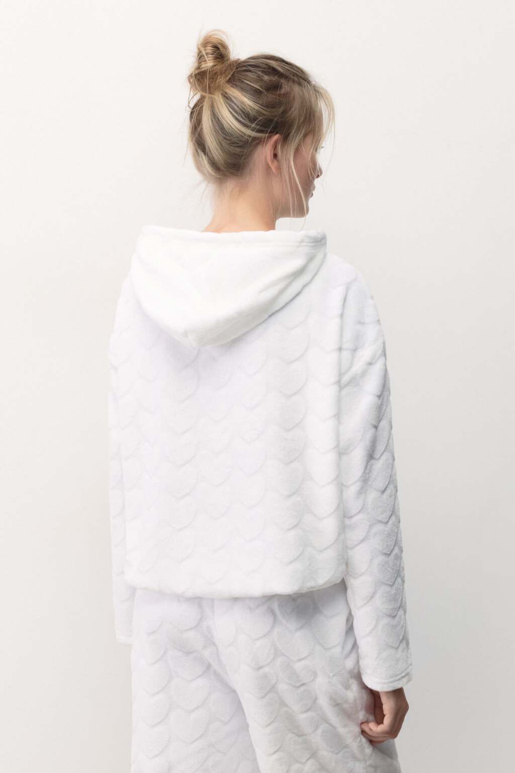 Толстовка домашняя плюшевая с сердечками - цвет ванильный - 4