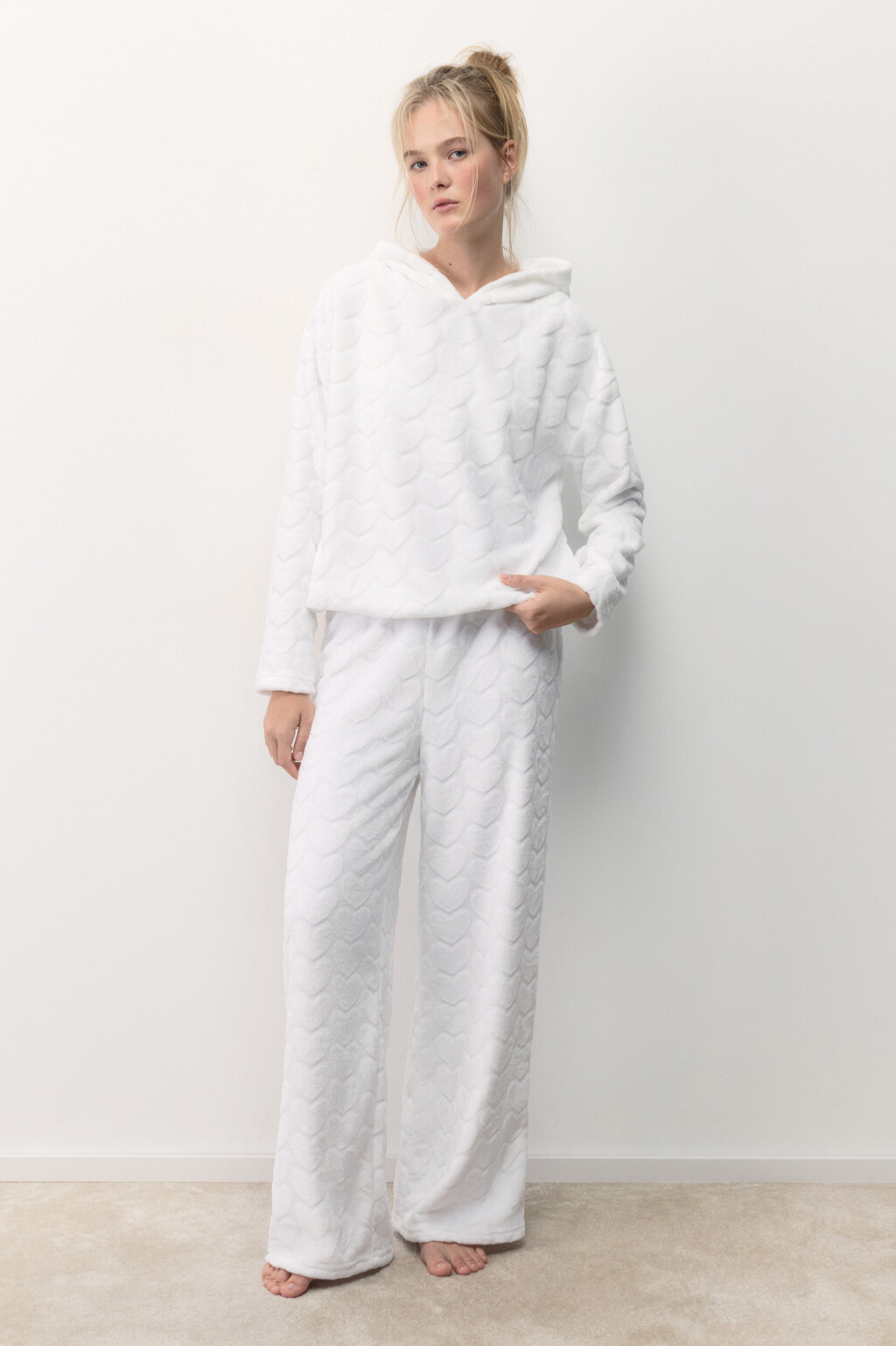 Толстовка домашняя плюшевая с сердечками - цвет ванильный - 5