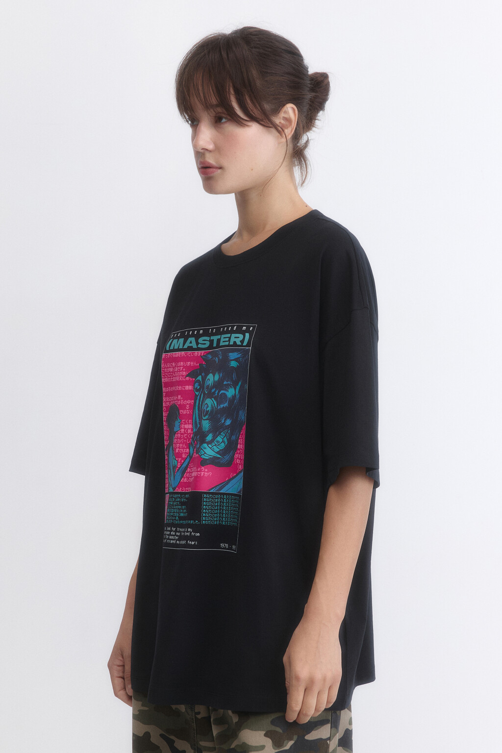 Футболка оверсайз с принтом в стиле аниме - цвет черный - 3
