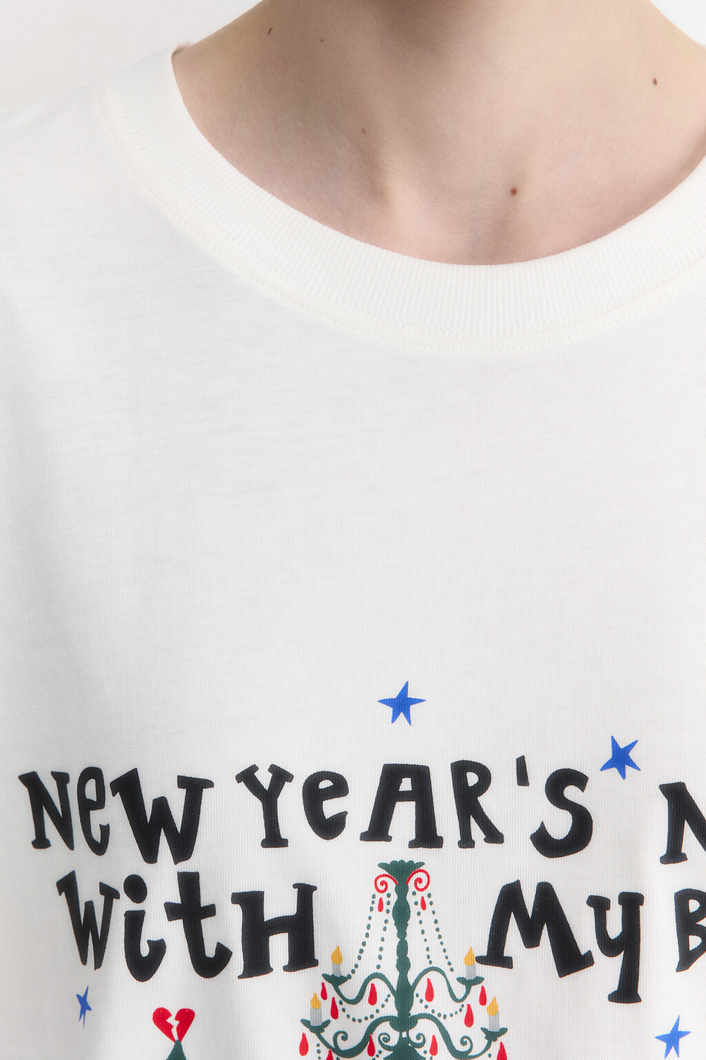 Футболка оверсайз с новогодним принтом - цвет белый - 6