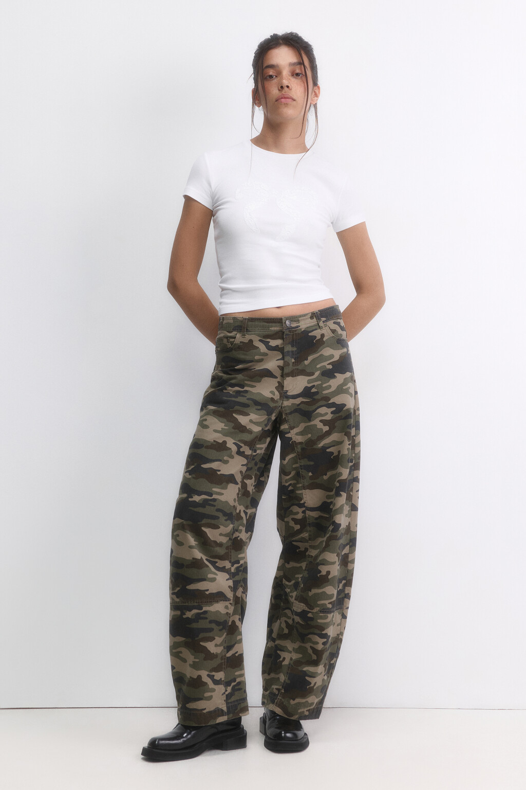 Футболка-топ хлопковая с принтом - цвет белый - 5