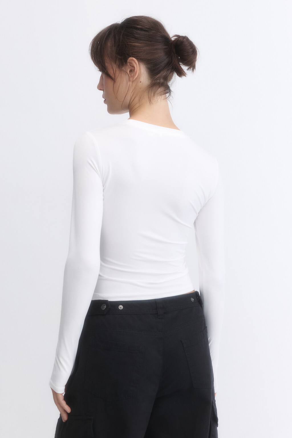 Лонгслив облегающий из гладкого трикотажа - цвет белый - 4