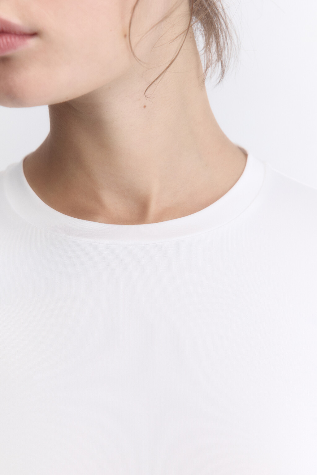 Лонгслив облегающий из гладкого трикотажа - цвет белый - 6