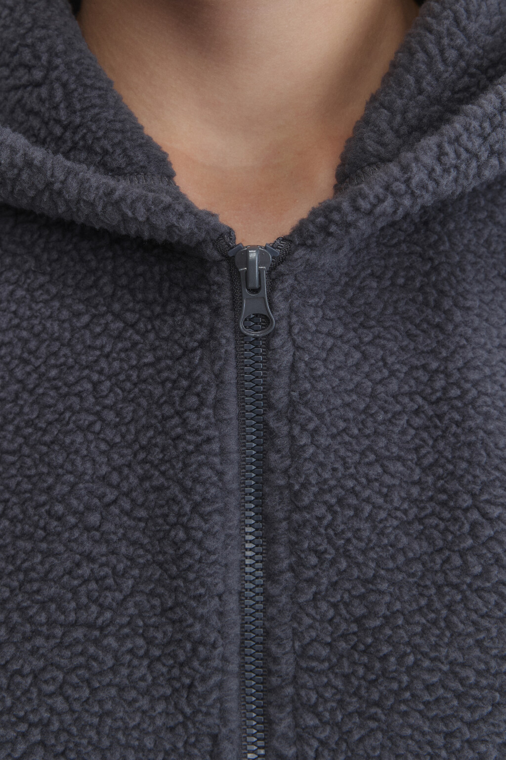 Худи-зипка укороченная флисовая с капюшоном - цвет серый - 6