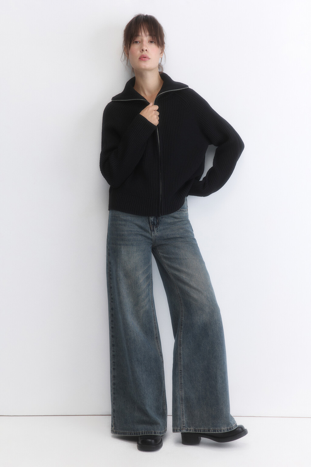 Джинсы широкие с эффектом масляной стирки - цвет темный тинт - 1