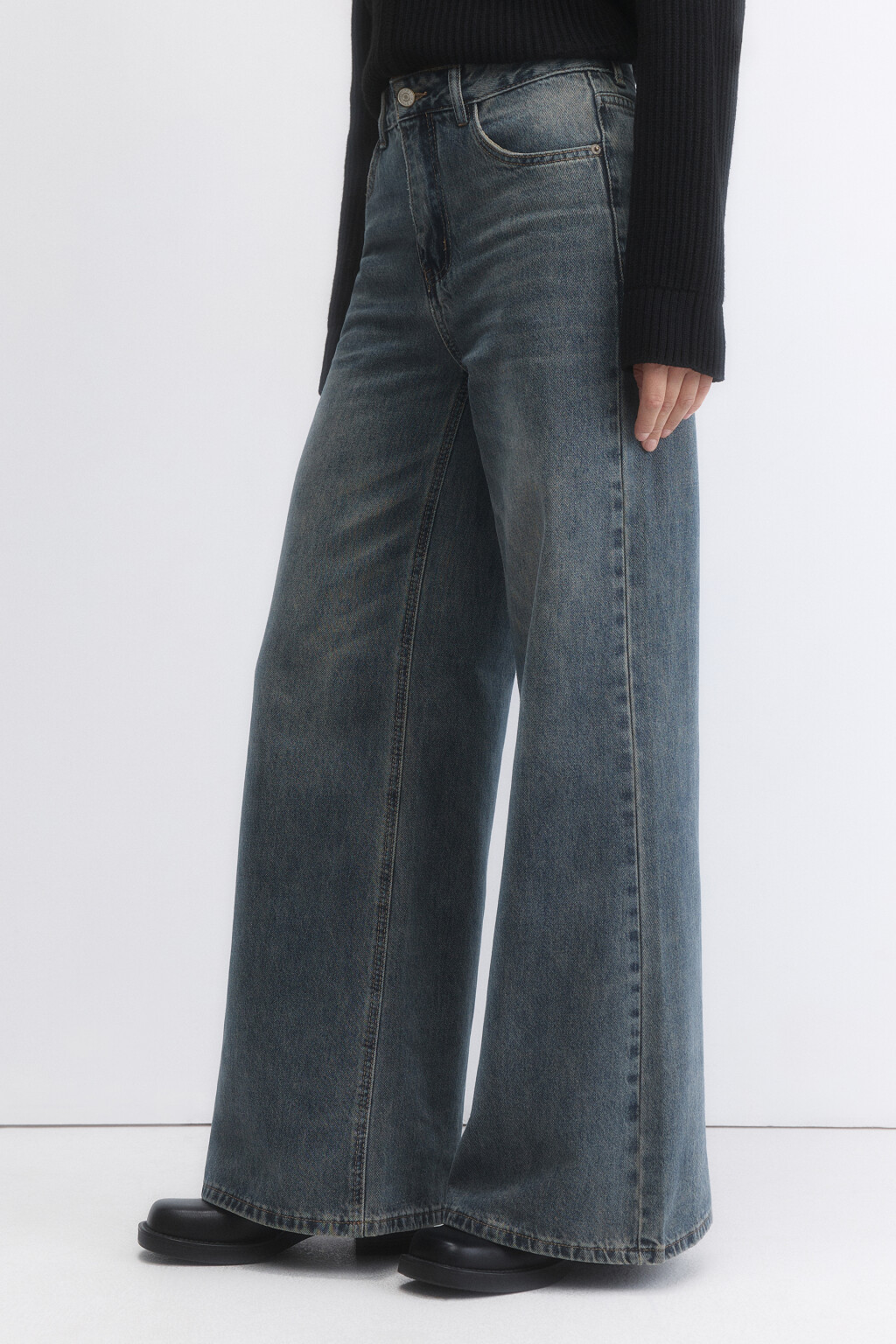 Джинсы широкие с эффектом масляной стирки - цвет темный тинт - 3