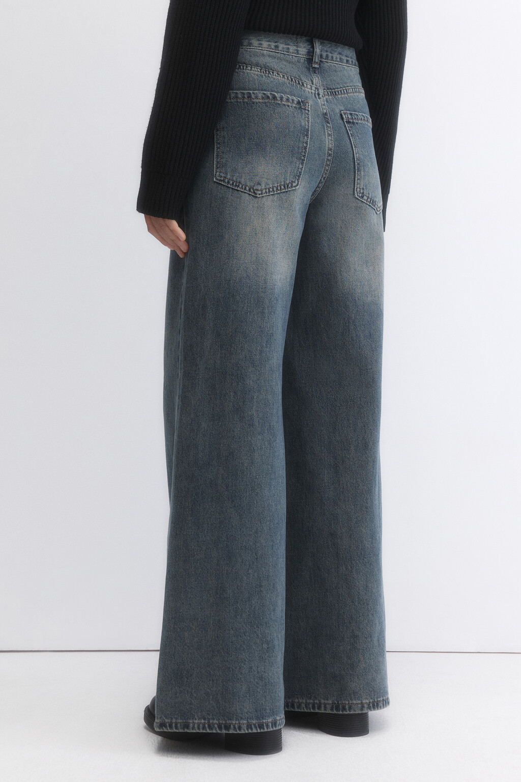 Джинсы широкие с эффектом масляной стирки - цвет темный тинт - 4