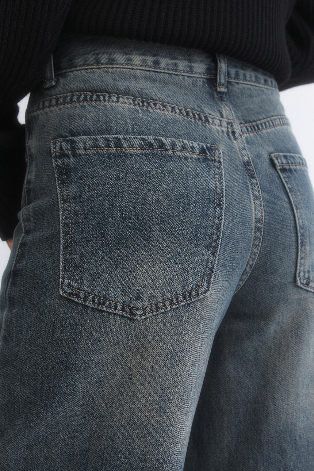 Джинсы широкие с эффектом масляной стирки - цвет темный тинт - 6