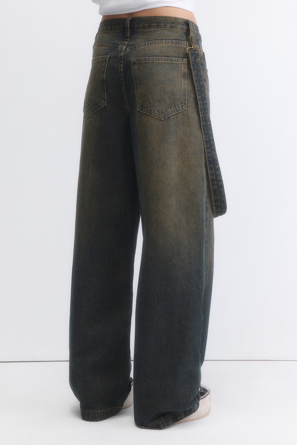 Джинсы baggy fit с декоративным ремнем - цвет темный тинт - 4