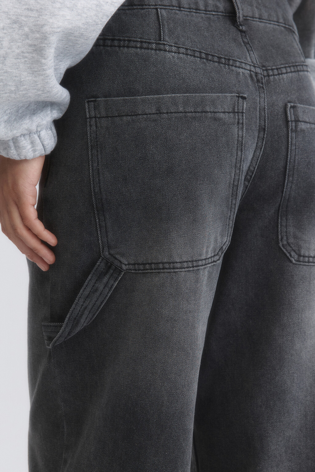 Джинсы baggy fit с декоративной петлей - цвет серый - 7