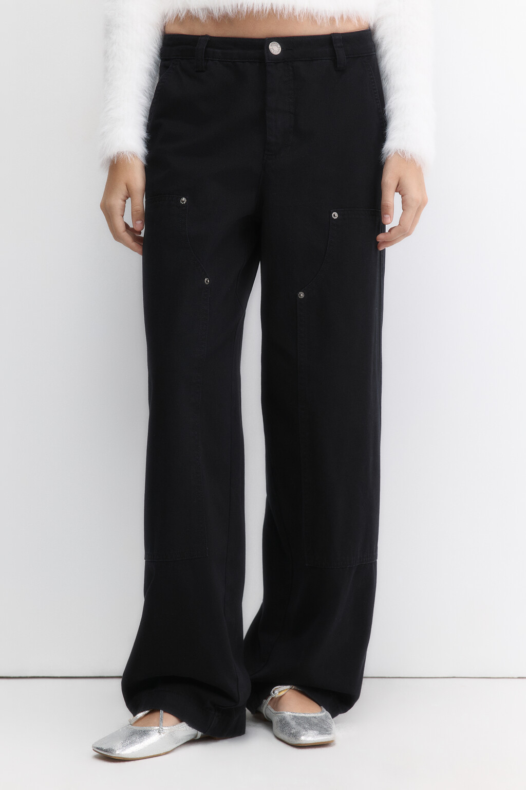 Брюки широкие твиловые с накладными карманами - цвет черный - 2