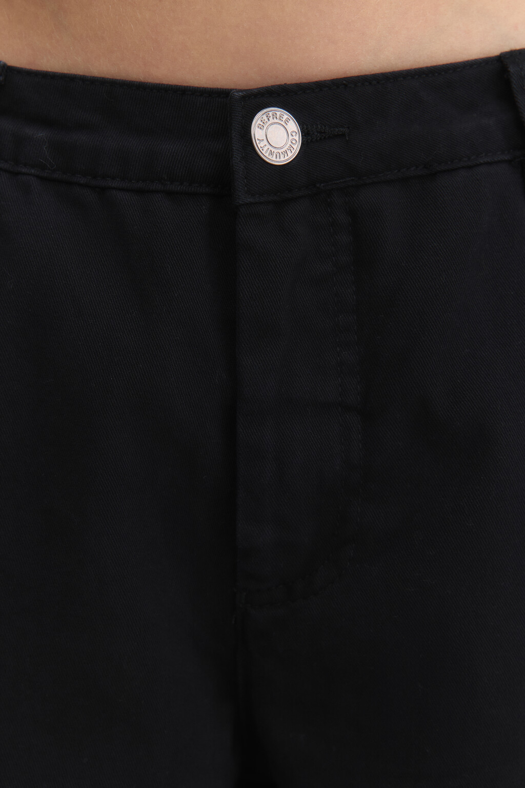 Брюки широкие твиловые с накладными карманами - цвет черный - 6