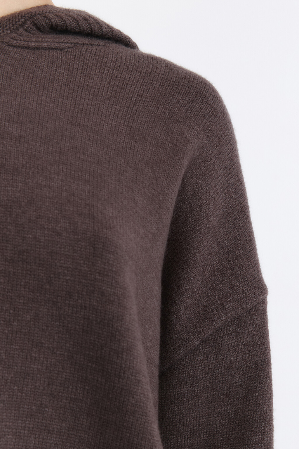 Джемпер вязаный с капюшоном - цвет коричневый - 7