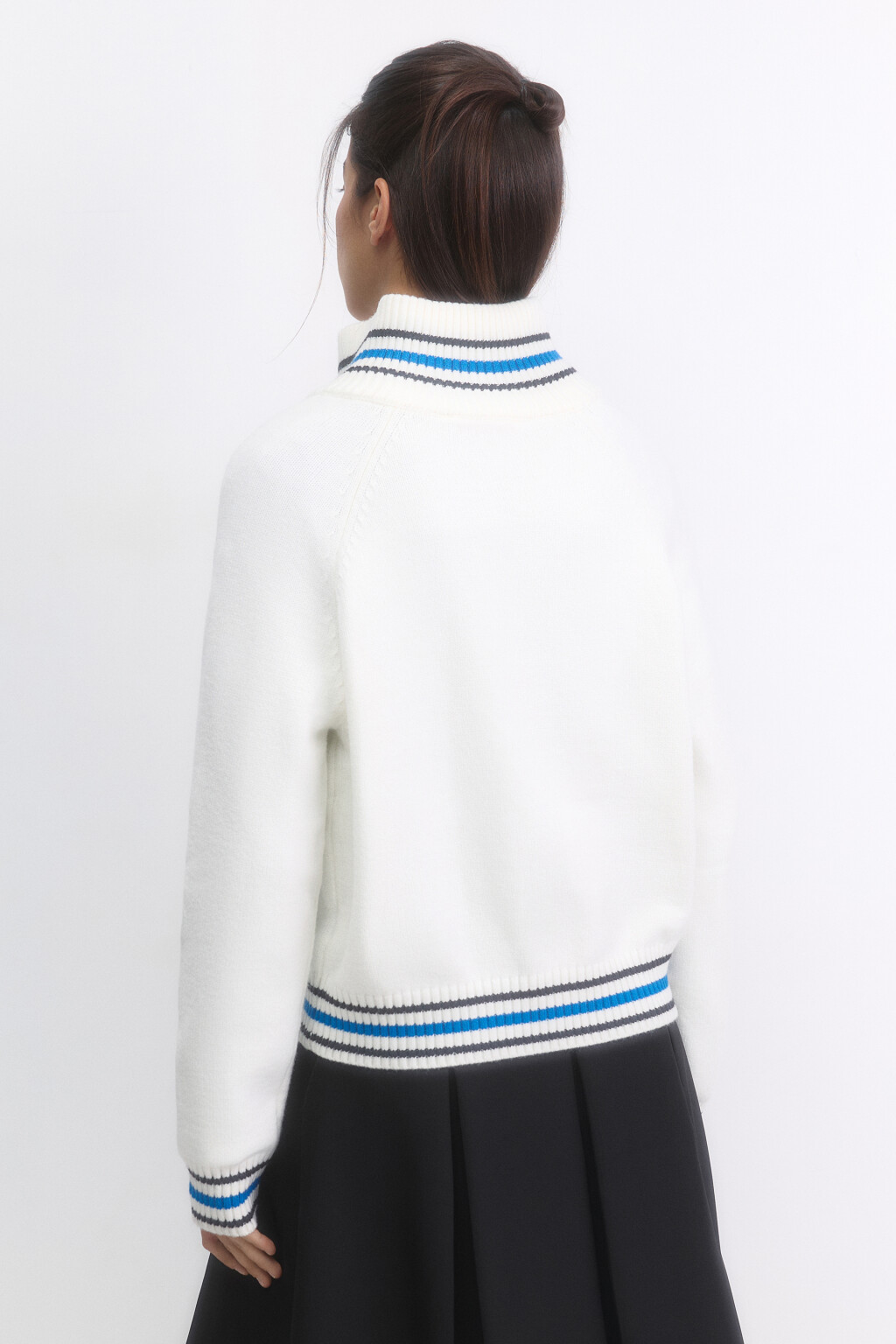 Джемпер вязаный с принтом и полосками - цвет молочный - 4