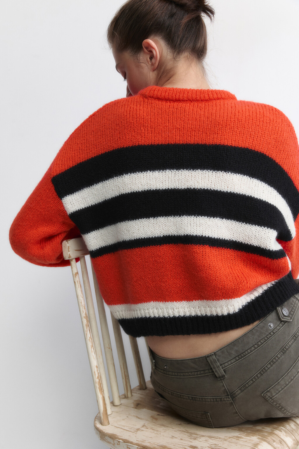 Джемпер вязаный укороченный в полоску - цвет красный - 1