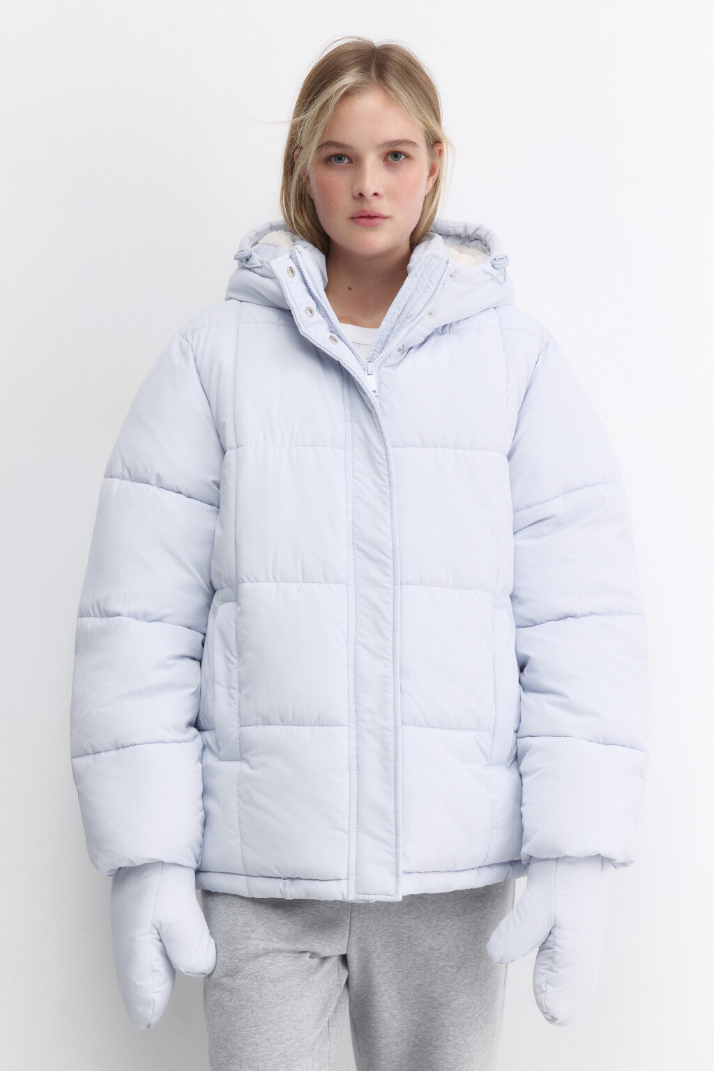 Куртка стеганая с капюшоном и рукавицами - цвет голубой - 2