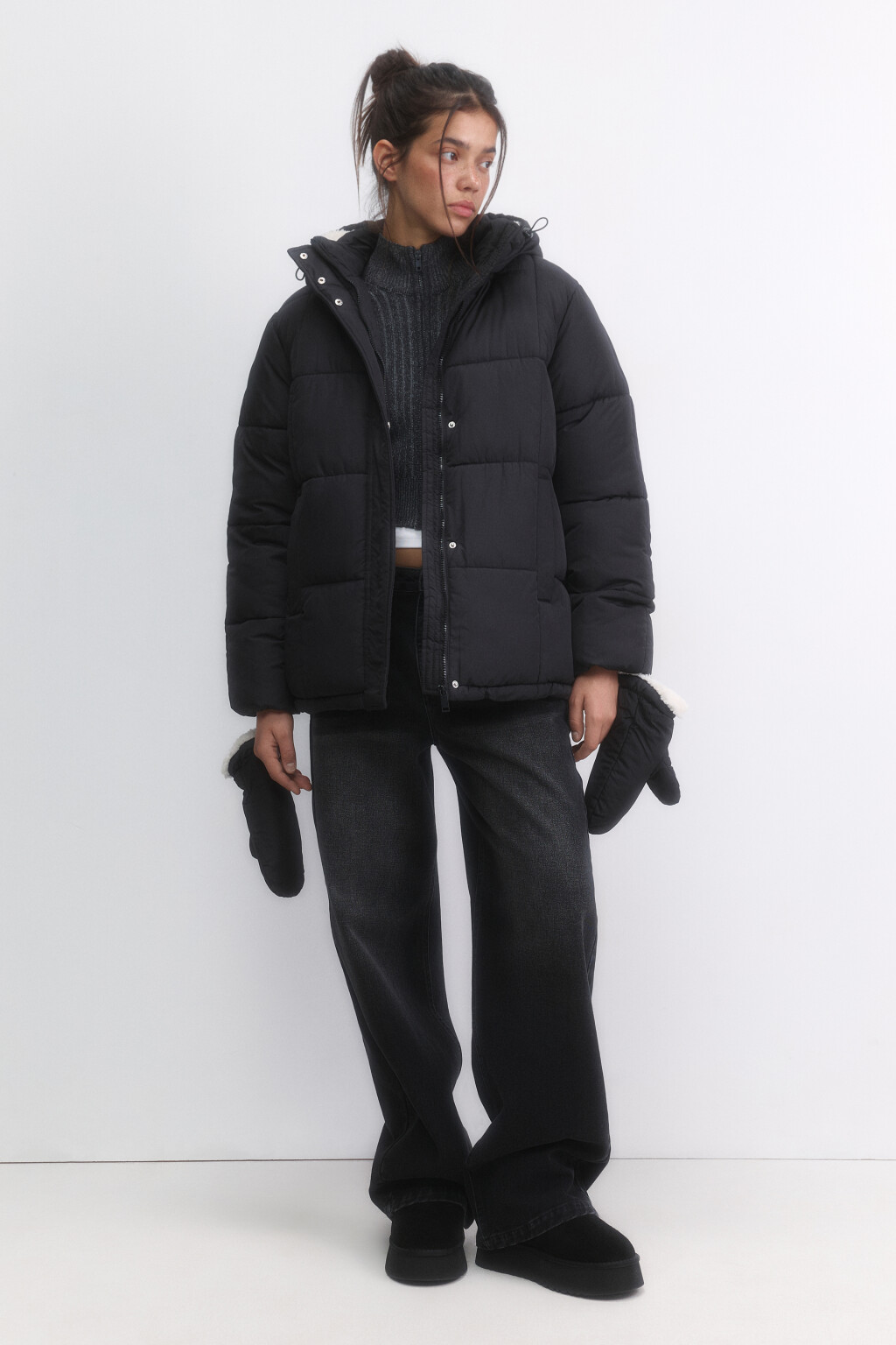 Куртка стеганая с капюшоном и рукавицами - цвет черный - 5