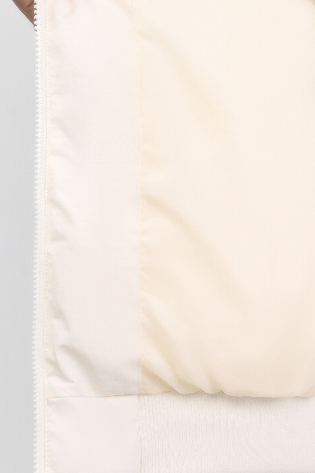 Куртка стеганая с капюшоном и патчем - цвет молочный - 9