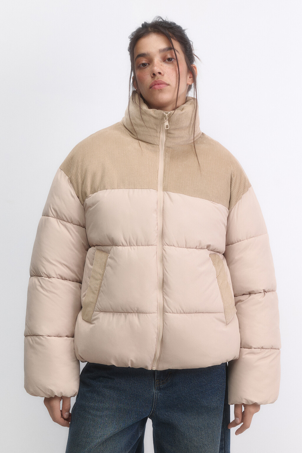 Куртка-пуховик стеганая с вельветовой вставкой - цвет молочный - 3