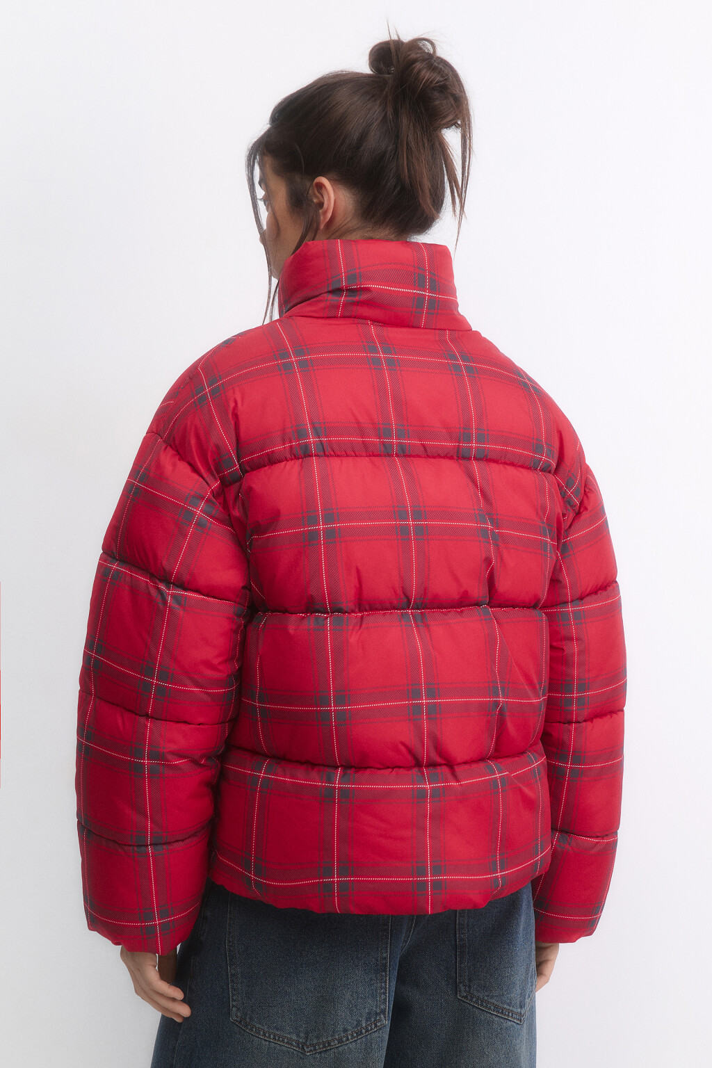 Куртка-пуховик стеганая с принтом в клетку - цвет мультиколор - 5