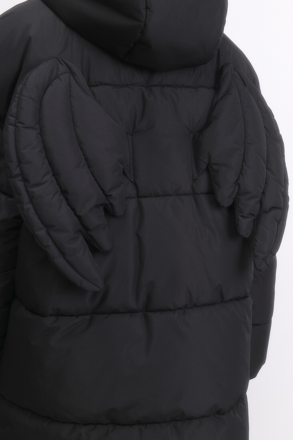 Куртка стеганая с крыльями на спине и рожками - цвет черный - 8