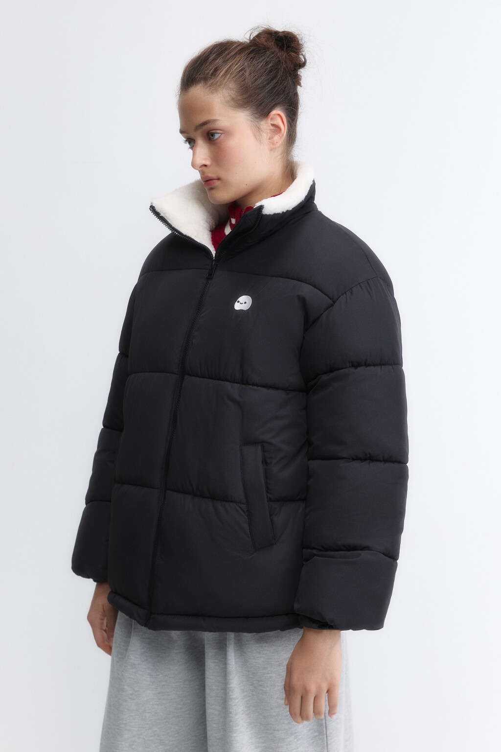 Куртка стеганая с подкладкой из искусственного меха - цвет черный - 3