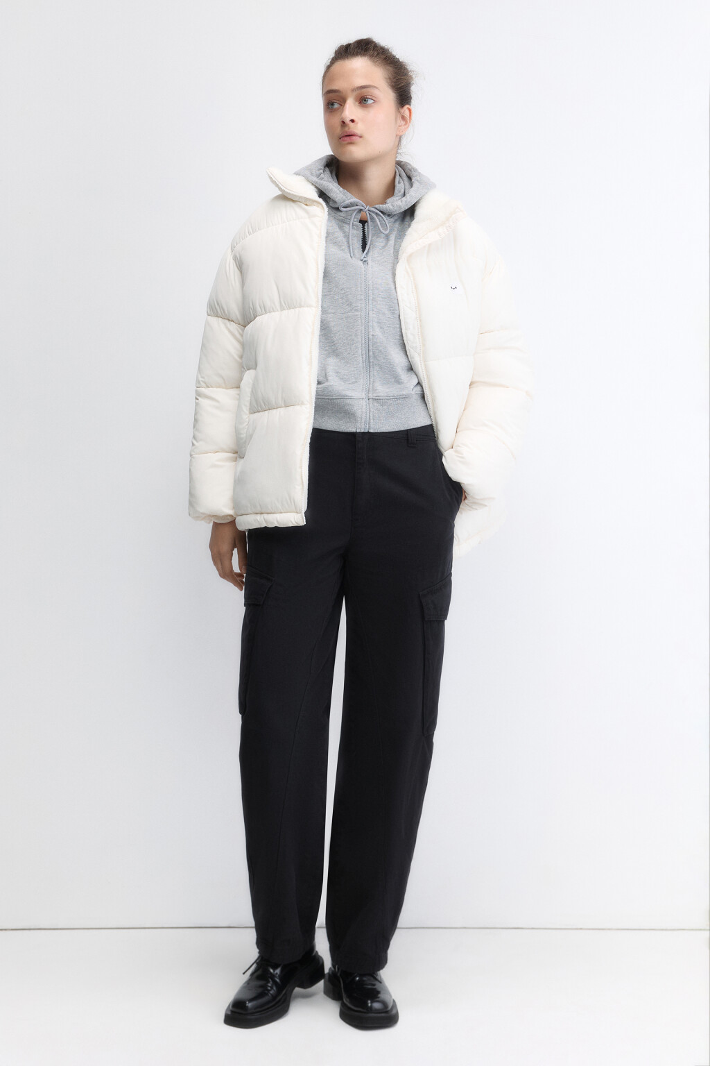 Куртка стеганая с подкладкой из искусственного меха - цвет молочный - 5