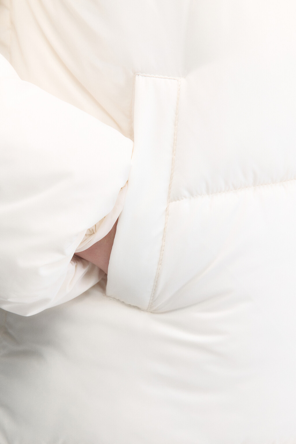 Куртка стеганая с подкладкой из искусственного меха - цвет молочный - 8