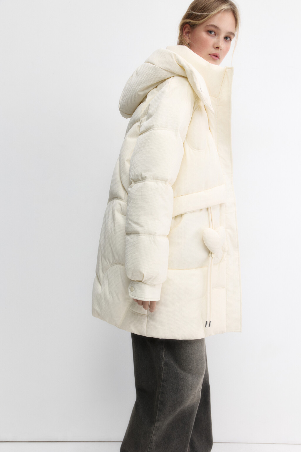 Куртка утепленная с капюшоном и фигурной стежкой - цвет молочный - 1