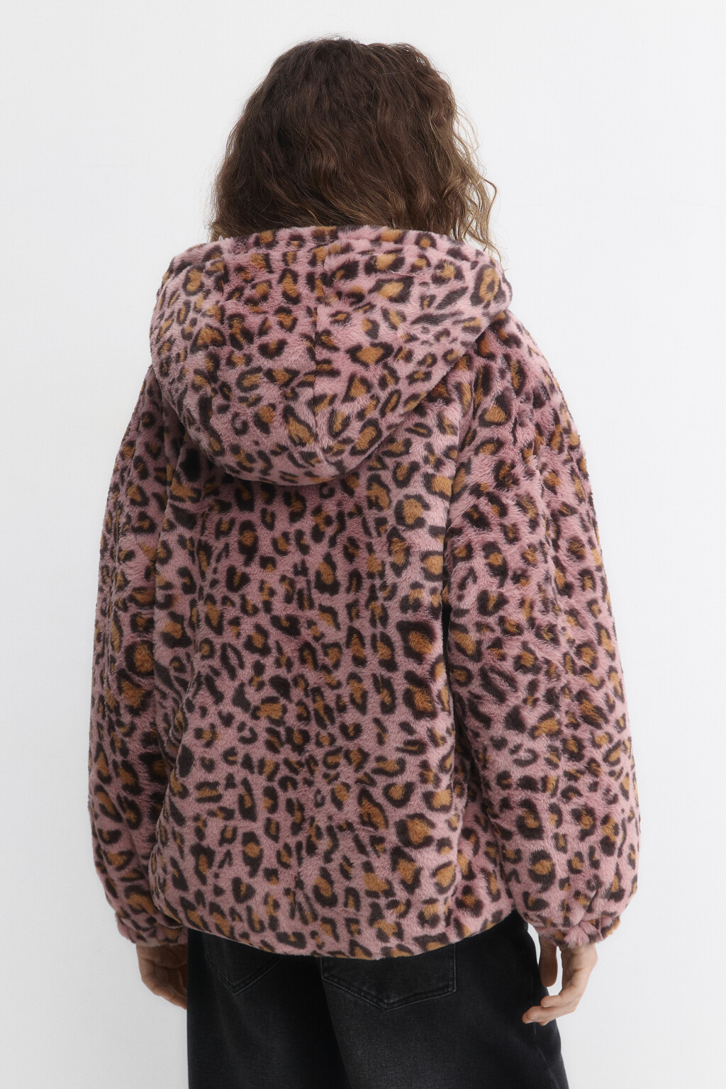 Куртка из искусственного меха с капюшоном - цвет мультиколор - 4