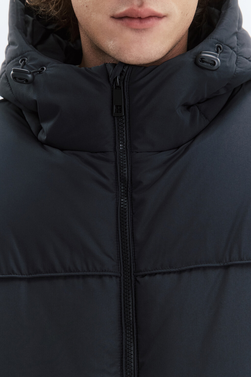 Куртка-пуховик стеганая с капюшоном - цвет черный - 7